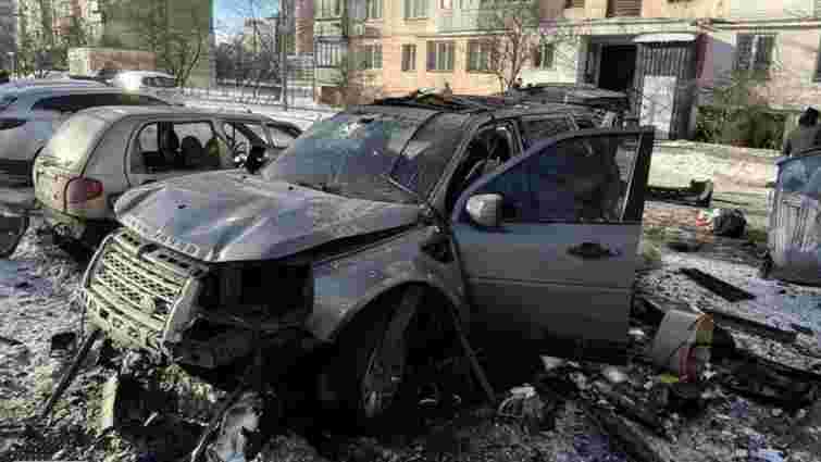 У Києві вибухнув автомобіль військового під час відкриття багажника