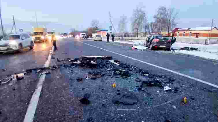 На Рівненщині у ДТП загинула водійка легковика та її 12-річна дочка