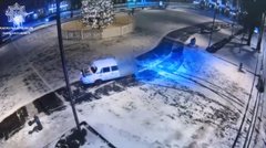 22-річний львівʼянин дрифтував біля міської ялинки на прикрашеному гірляндами ВАЗі