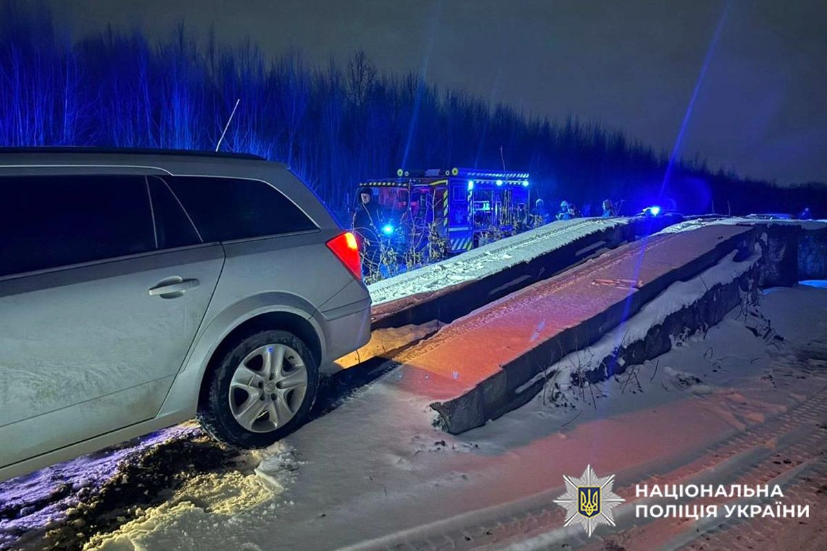 На Хмельниччині авто з’їхало з естакади та смертельно травмувало водія