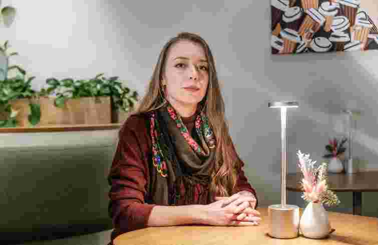 Поетеса зі Львова виграла міжнародну премію за поезію про підрив Каховської ГЕС