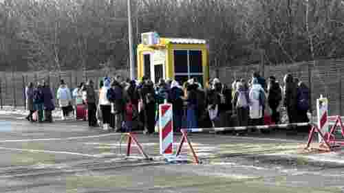 Популярний пункт пропуску на кордоні зі Словаччиною відкрили для пішоходів