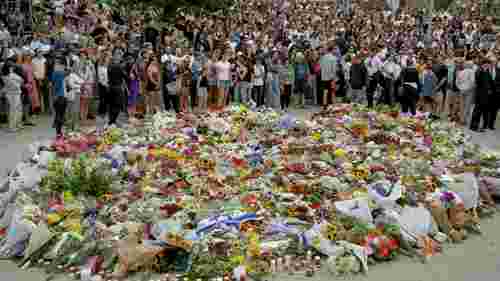 Через стрілянину на пляжі в Австралії загинули шестеро українців