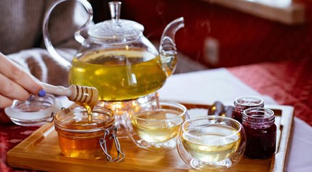 Ананас, мед і гостра їжа: 6 продуктів, які допоможуть позбутися закладеності носа