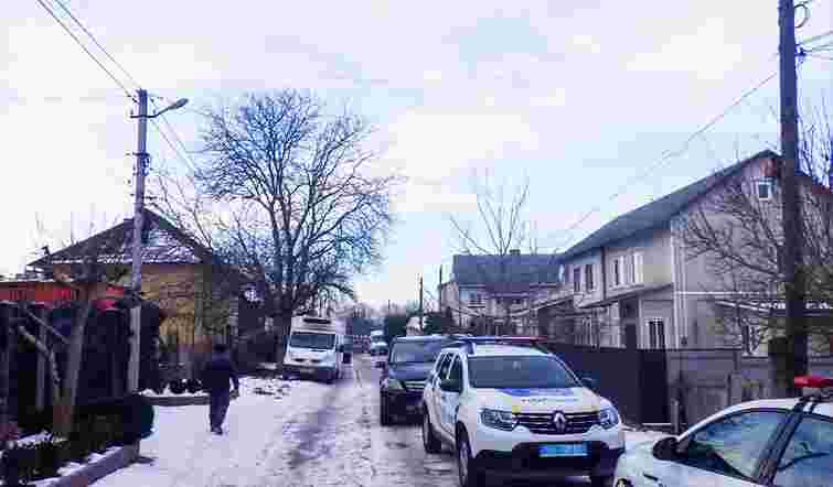 На Буковині двоє молодиків на смерть зарізали 55-річну жінку