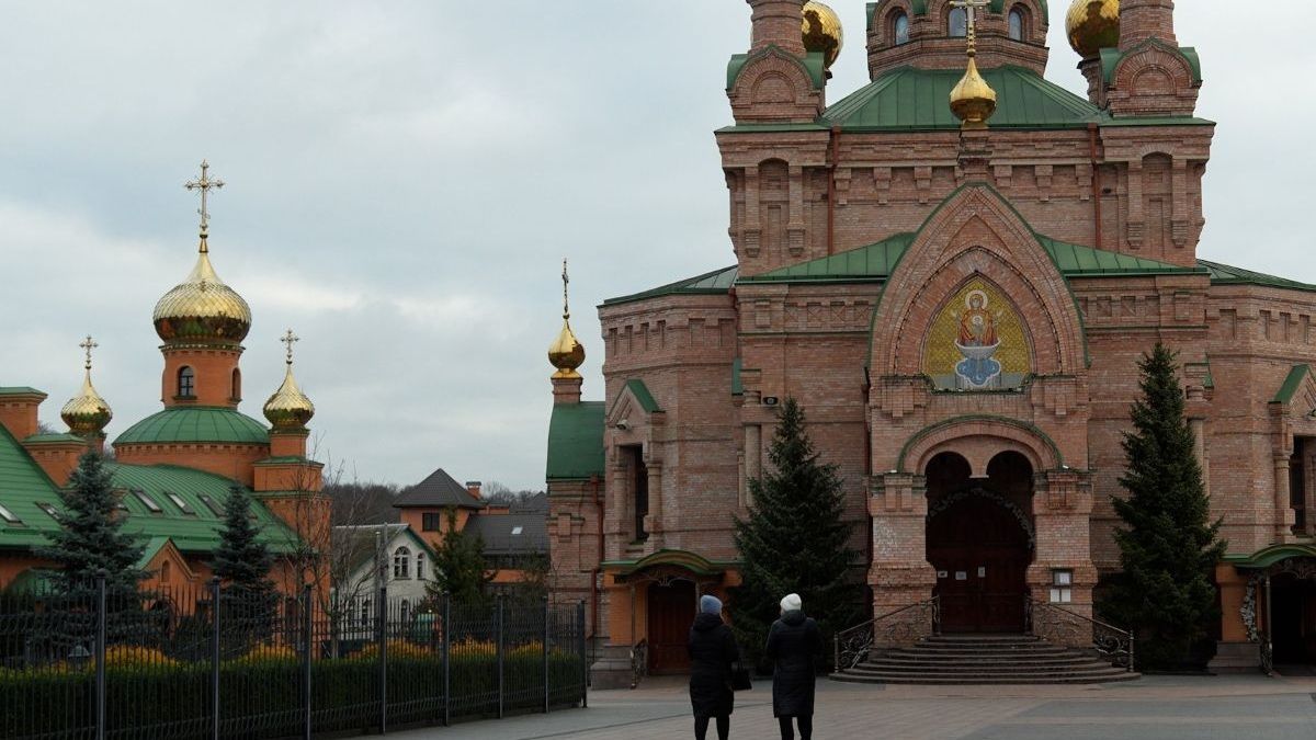 У Києві при монастирі працює нелегальна школа, де дітей навчають основ «русского міра» 