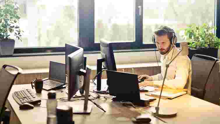 За два роки кількість активних ІТ-компаній в Україні зменшилась майже на сотню