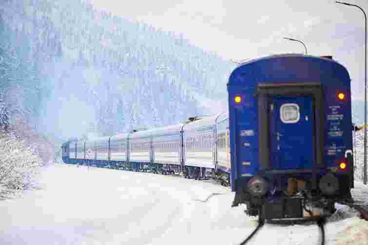 Укрзалізниця обладнала поїзд Київ – Рахів мережею Wi-Fi