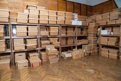 На Тернопільщину передали 7 тонн книг і матеріалів про Україну з бібліотеки Торонто 