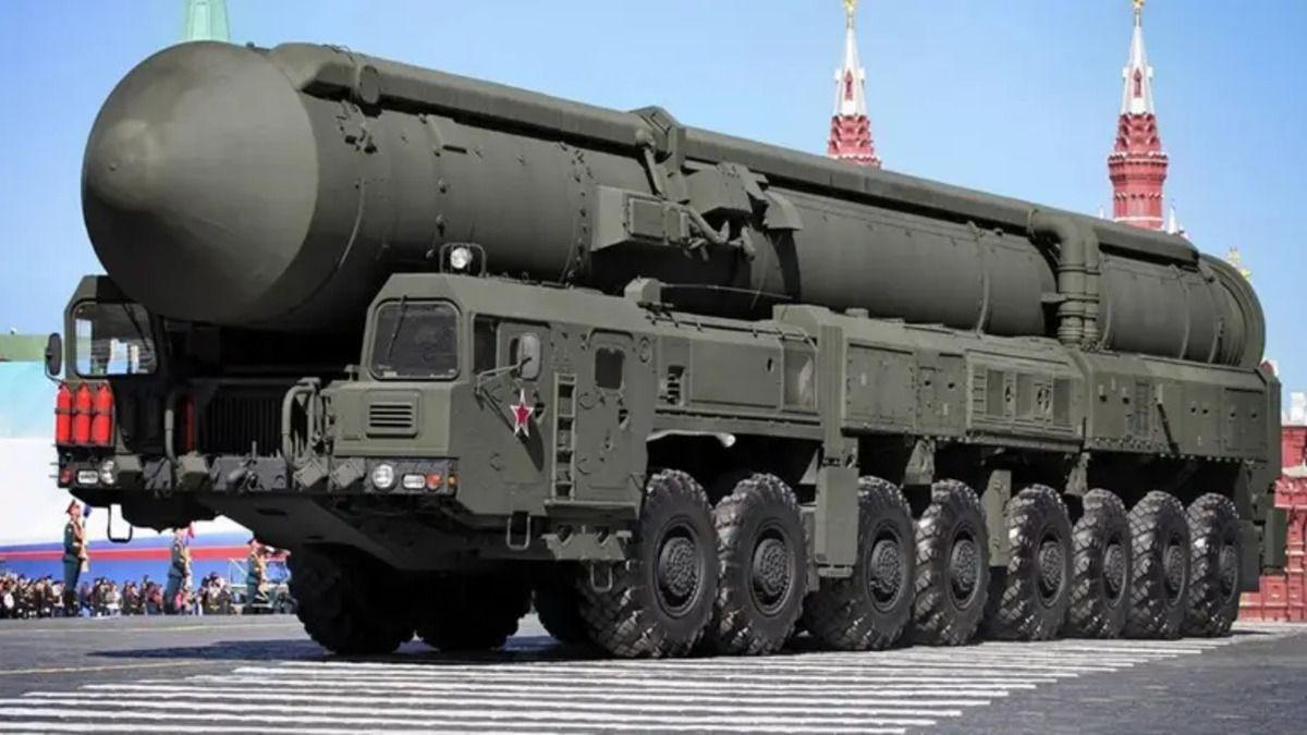 Росіяни вдарили по Львову «Орєшніком»: чим особлива ця ракета та які її слабкі місця