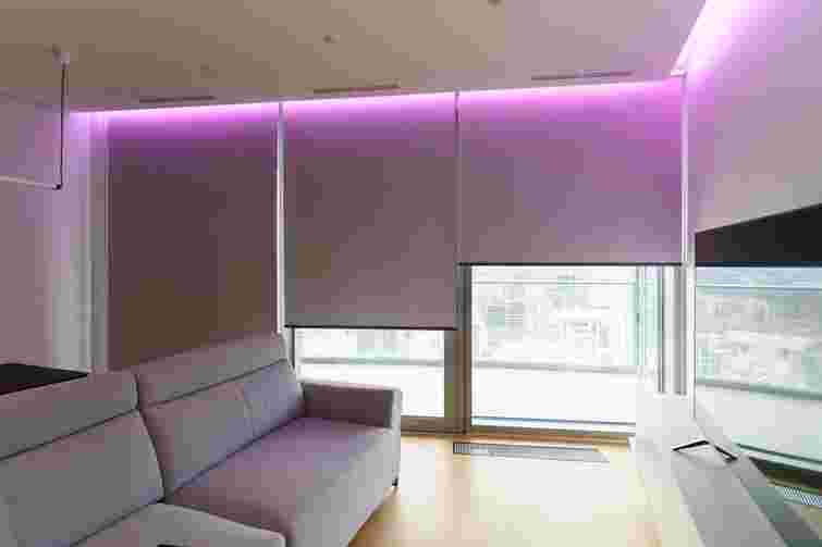 Штори, жалюзі, ролети: що найкраще обрати для оформлення вікон на балконі