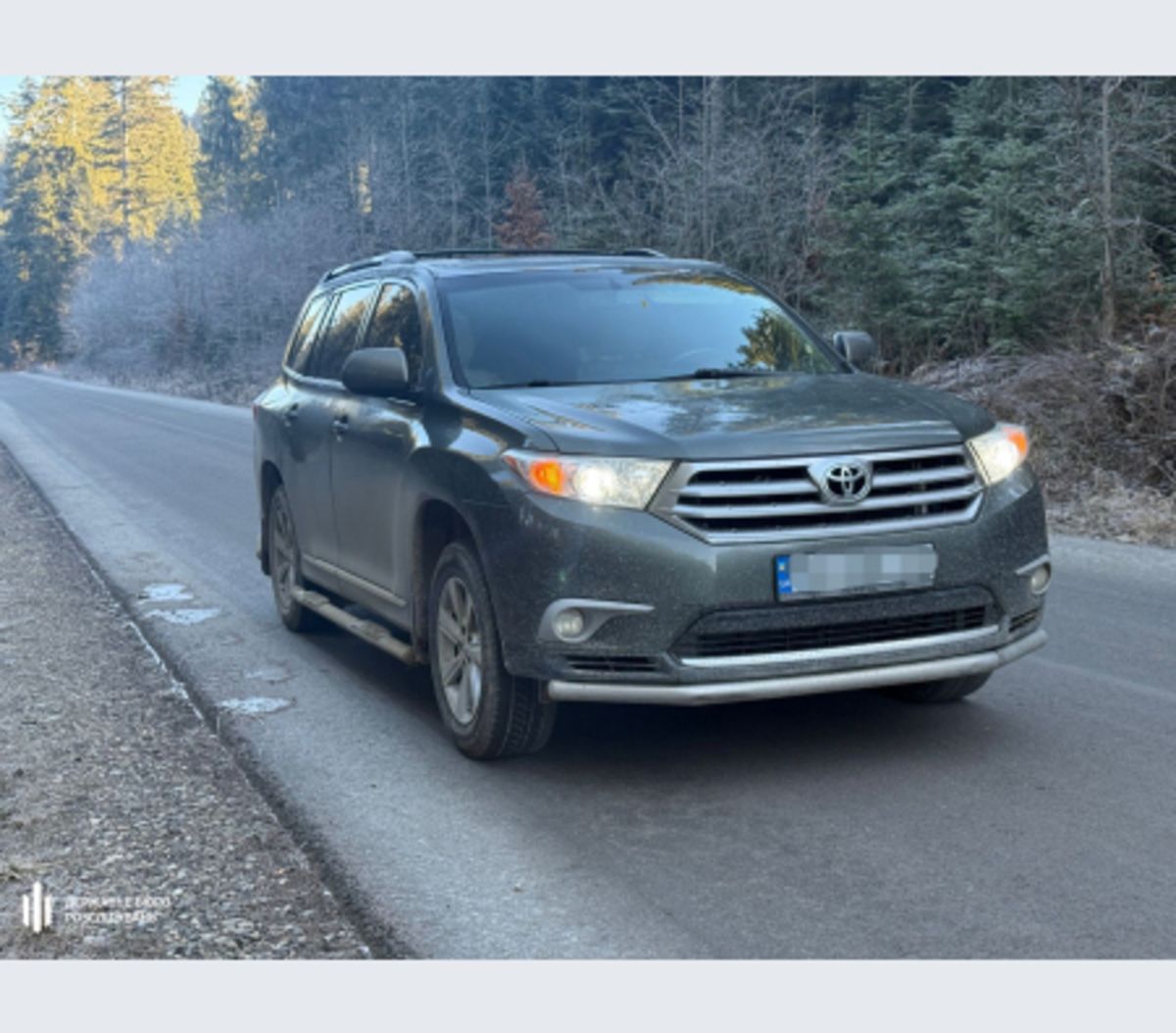 Посадовець Рівненського ТЦК зняв ухилянта з розшуку за купівлю Toyota Highlander
