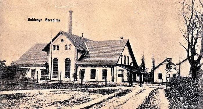 Винокурня, де навчали учнів, 1911 рік