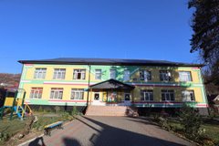 На Закарпатті під час ремонту дитсадка директорка з підрядником привласнили 1 млн грн