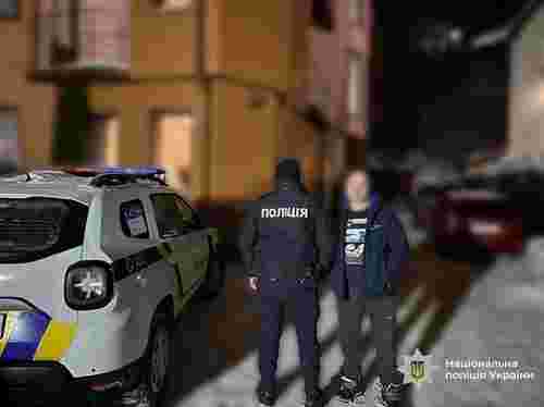 Поліція розшукала іноземця, який запускав феєрверки у Буковелі