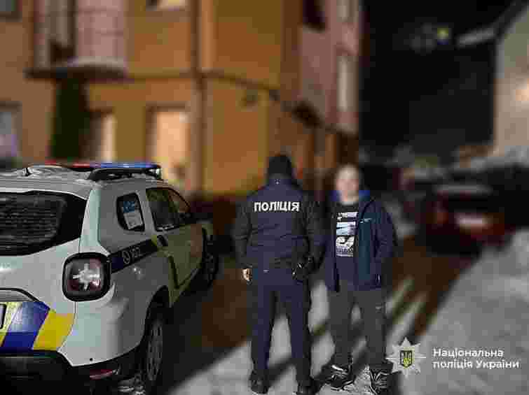 Поліція розшукала іноземця, який запускав феєрверки у Буковелі