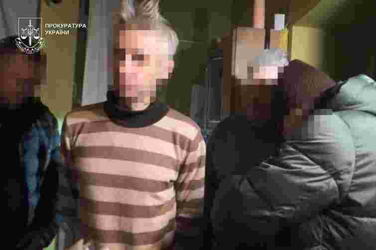 Судимий за вбивство закарпатець виманив у подружжя пенсіонерів понад 1 млн грн