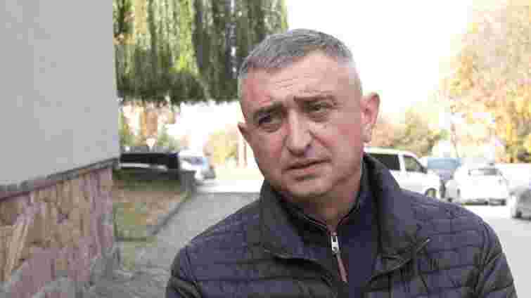 Директора ритуальної служби Тернополя звинуватили у переплаті за надгробки на «Пантеоні героїв»