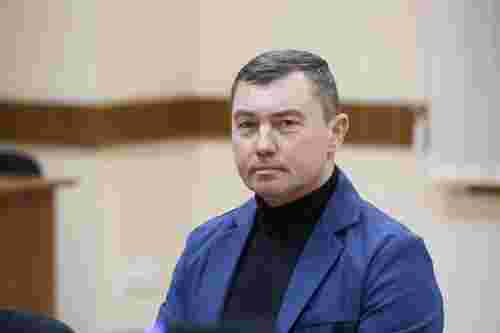 Кандидат у Львівський апеляційний суд написав у дисертації, що чоловіки можуть виношувати дітей