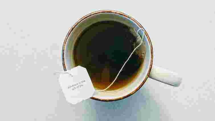 Не один: скільки разів насправді можна заварювати чайний пакетик