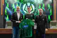 «Полісся» оголосило про підписання коштовного форварда «Карпат»