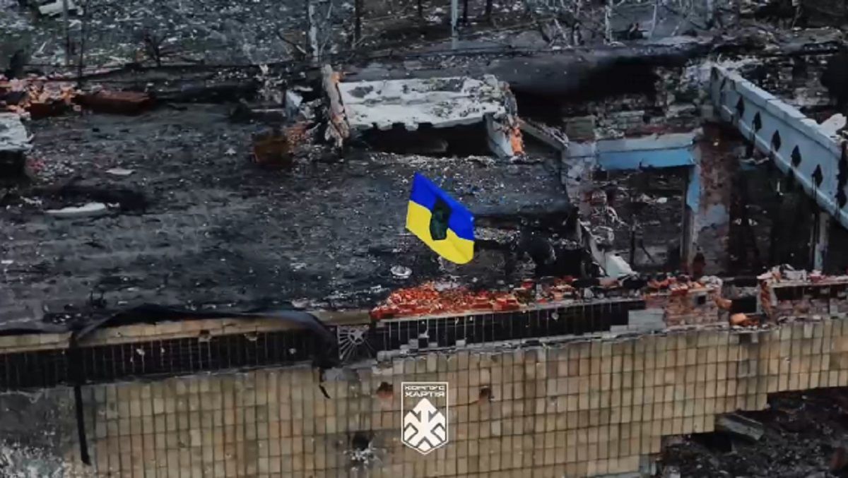 Південноамериканські добровольці НГУ встановили контроль над міськрадою Куп'янська