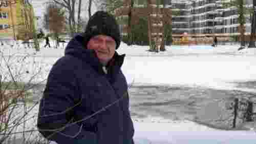 Українець у Польщі врятував двох 9-річних дівчат, які провалилися під лід