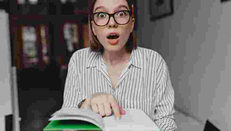 Чи змінює щось новий правопис: правильно писати «не знаю» чи «незнаю»