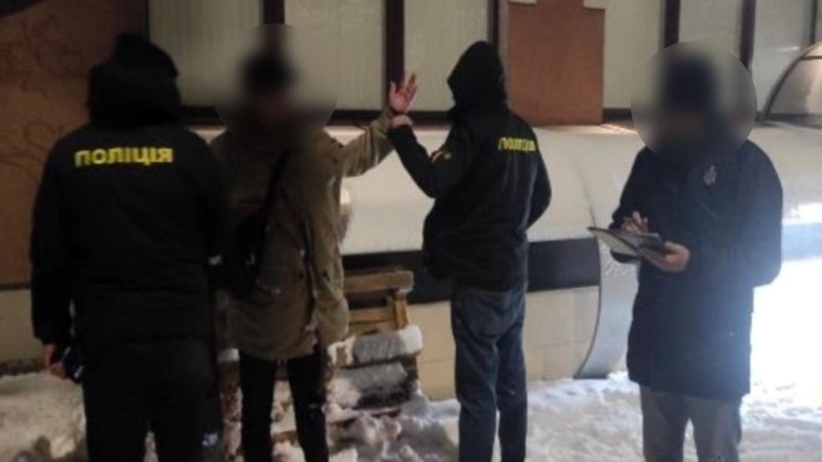 Керівника рибоохоронного патруля Прикарпаття затримали на вимаганні хабарів від підприємців