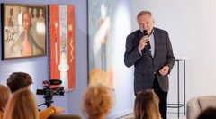 Батько голови ЛОДА став співвласником бізнесу з продажу артпринтів