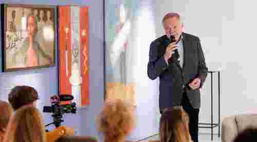 Батько голови ЛОДА став співвласником бізнесу з продажу артпринтів