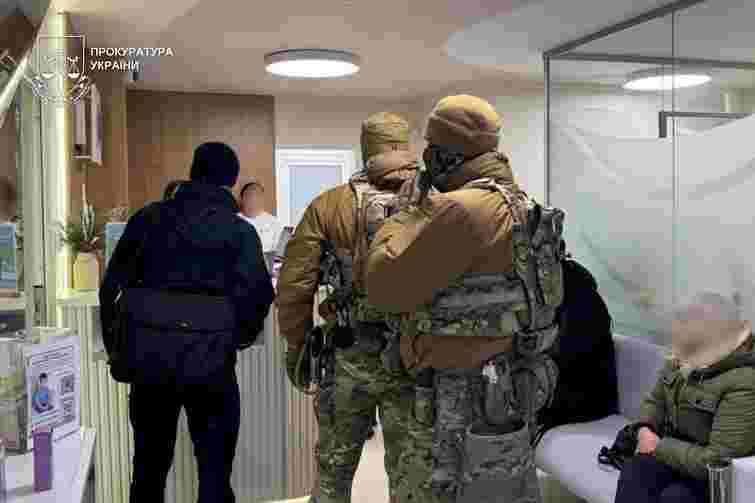 Після лікування у стоматологічній клініці Ужгорода померла 12-річна дівчинка