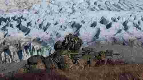 Франція та Німеччина відправлять солдатів до Гренландії