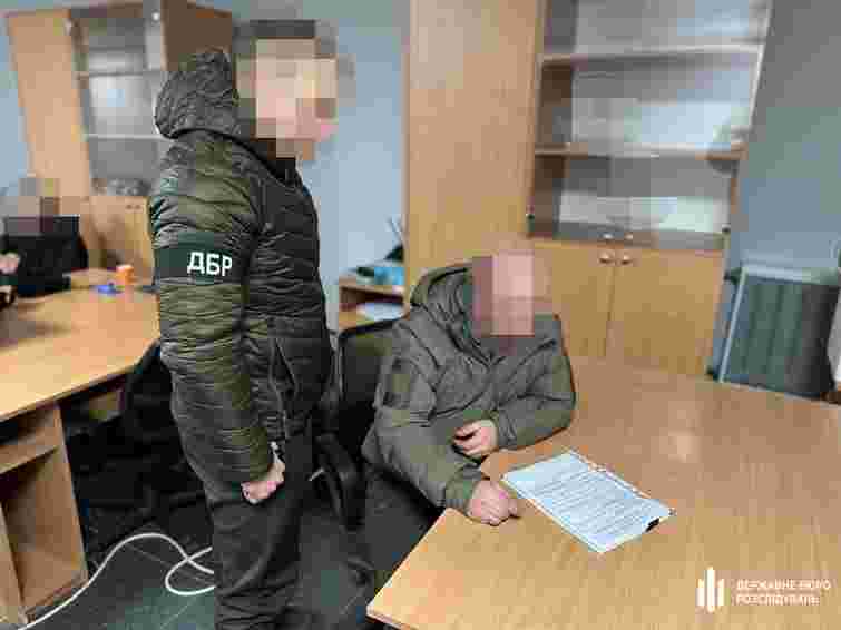 ДБР затримало екскомандира 60 бригади за крадіжку 47 млн грн на закупівлях дронів, – УП