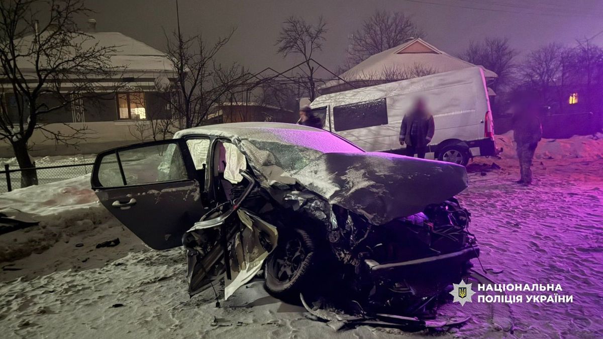 У важкій аварії в Бурштині постраждали семеро людей