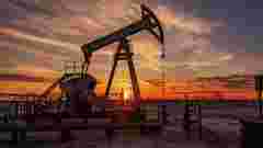 Євросоюз з лютого знизить граничну ціну на російську нафту