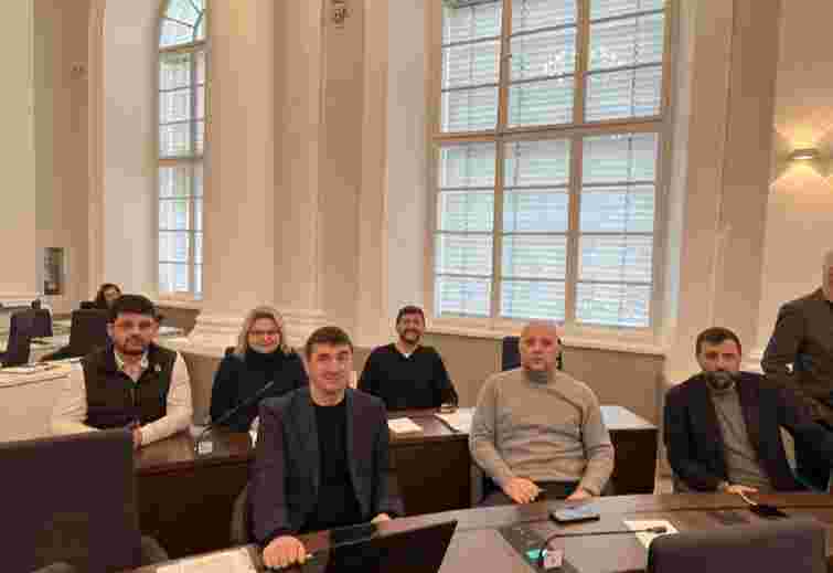 Депутати відхилили скандальну пропозицію «Варти» про заборону міським чиновникам вести соцмережі