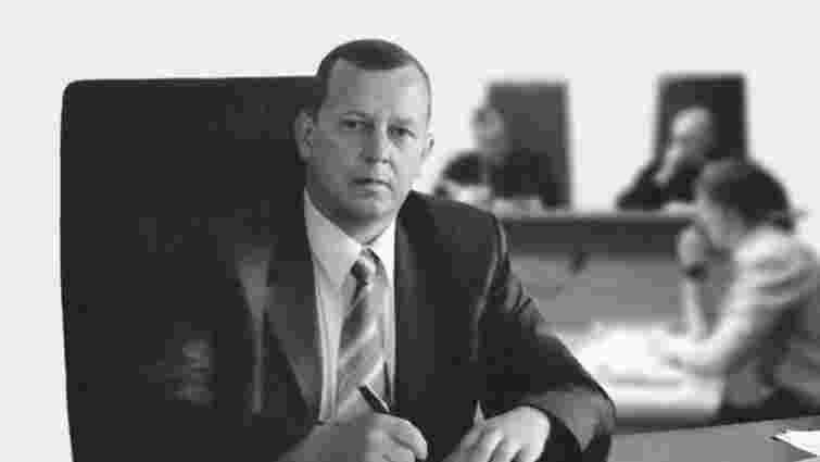 Засуджений за корупцію суддя два роки продовжував працювати та заробив понад 1 млн грн 