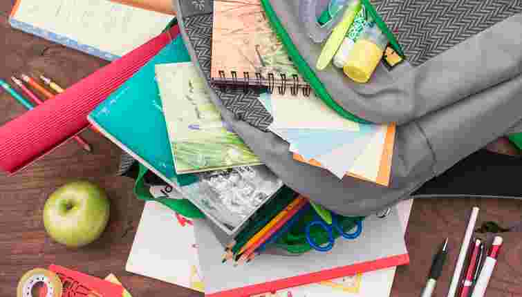 Уряд затвердив перелік предметів, які заборонено приносити у школу 