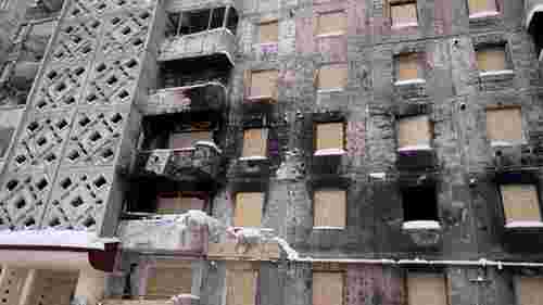 Мешканці зруйнованого ракетою будинку в Тернополі скаржаться на відсутність допомоги від міста