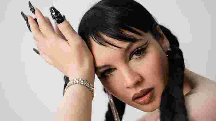 Співачка Кажанна назвала контракт із лейблом Jerry Heil «рабським»