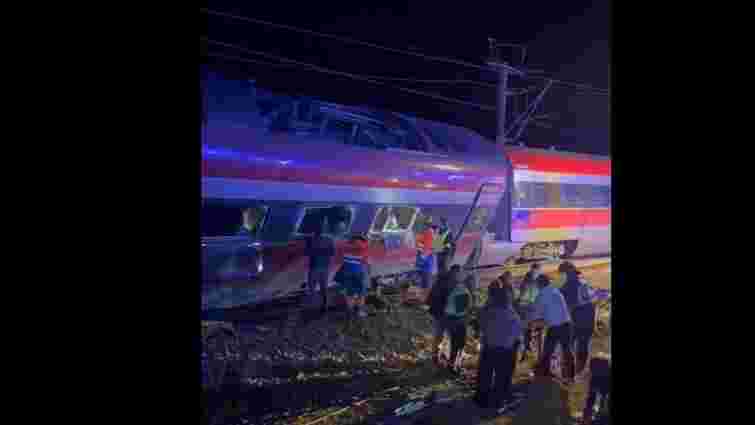 У масштабній залізничній катастрофі в Іспанії загинули понад 20 людей