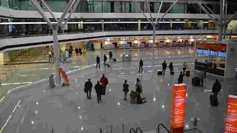 Польські ЗМІ заявили про провал спецслужб під час затримання українця в аеропорту Варшави