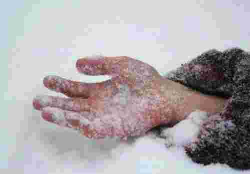 На Рівненщині п'яними на смерть замерзли двоє молодих людей