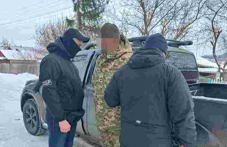 На Одещині ДБР викрило заступника командира навчального центру на вимаганні хабарів з військових