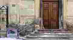 У Львівському музеї історії релігії облаштували підйомник для маломобільних відвідувачів