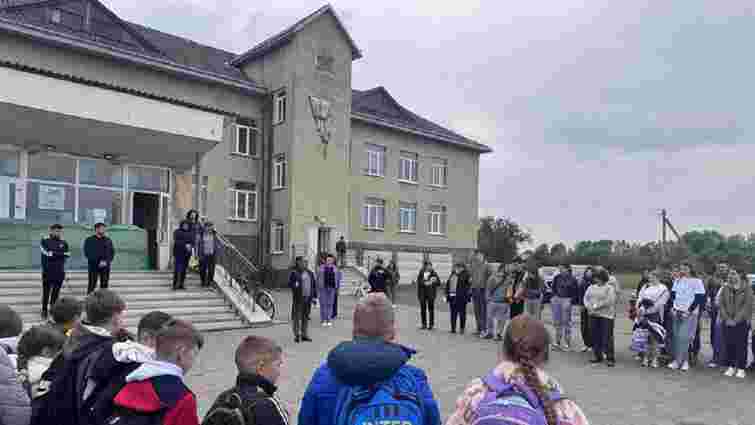 На Прикарпатті під час ремонту школи розікрали 800 тис. грн