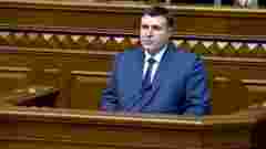 Будівництво вітряків у Карпатах лобіюють нардепи з Хмельниччини