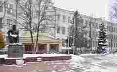 Студенти Карпатського університету імені Стефаника вчитимуться дистанційно