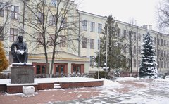 Студенти Карпатського університету імені Стефаника вчитимуться дистанційно